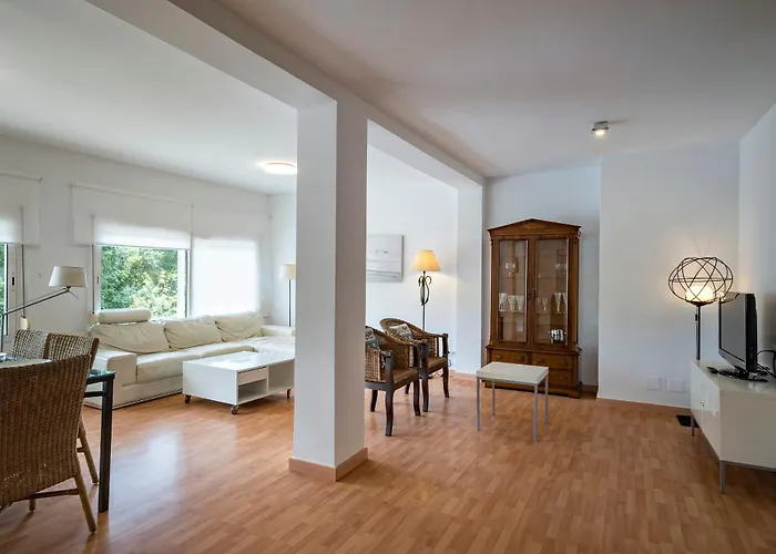 Habitat Apartments Ribes